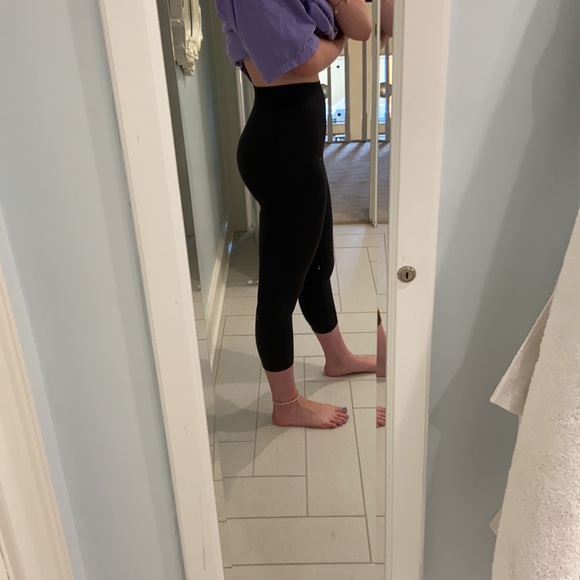 Lululemon leggings - Picture 2 of 4